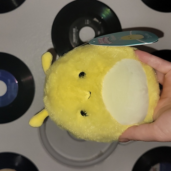 Squishmallows Other - 💲Zarina the Banana Slug Fuzzamellow Squishmallow